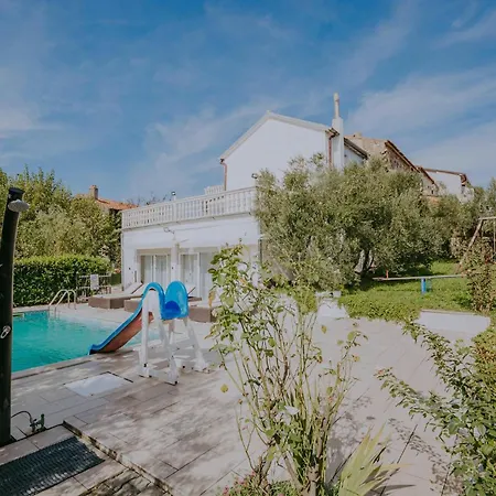 Stunning In Holiday home