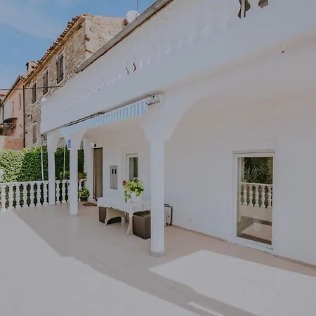 Stunning In Holiday home
